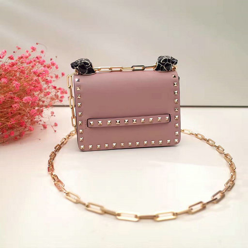 2017 F/W Valentino Small Rockstud Panther Chain Shoulder Bag in Pink Leather