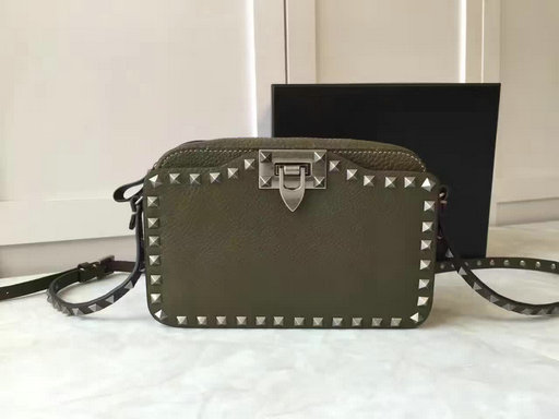 Iconic Valentino Rockstud Small Cross Body Bag in Grained Calf Letaher