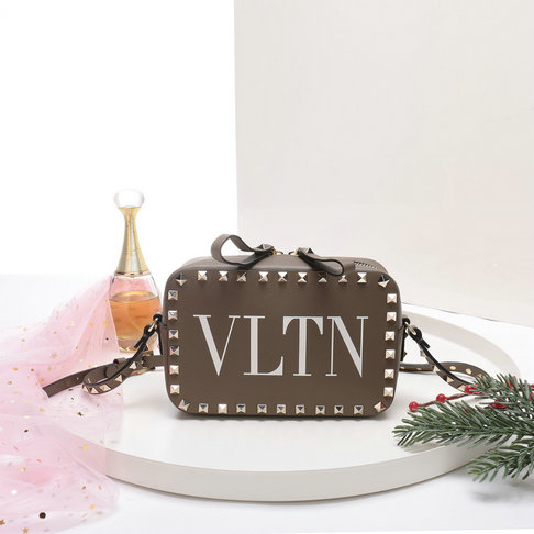 2018 S/S Valentino Rockstud Camera Bag in VLTN Print Calf Leather