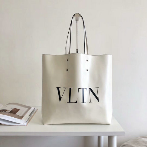 2018 New Valentino Rockstud VLTN Print Shopping Tote Bag in White