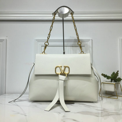 2019 Valentino Medium VRing Grainy Calfskin Chain Bag in White - Click Image to Close