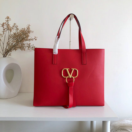 2019 Valentino Large E/W Vring Shopping Tote in Red