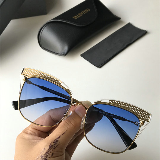 2019 Valentino Cat-eye Metal Sunglasses VA2017