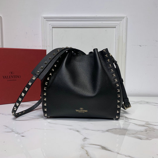 2020 Valentino Small Rockstud Bucket Bag in Black Grainy Calfskin Leather