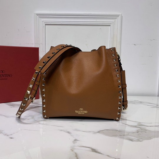 2020 Valentino Small Rockstud Bucket Bag in Brown Grainy Calfskin Leather