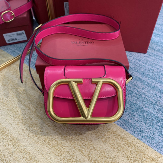 2020 Valentino Supervee Small Shoulder Bag in Azalea Leather