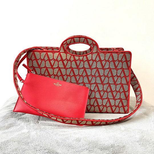 2023 Valentino La Troisieme Toile Iconographe Shopping Bag Beige/Red