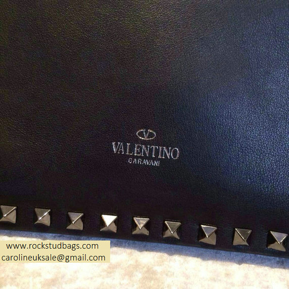 Valentino Rockstud Clutch in Black