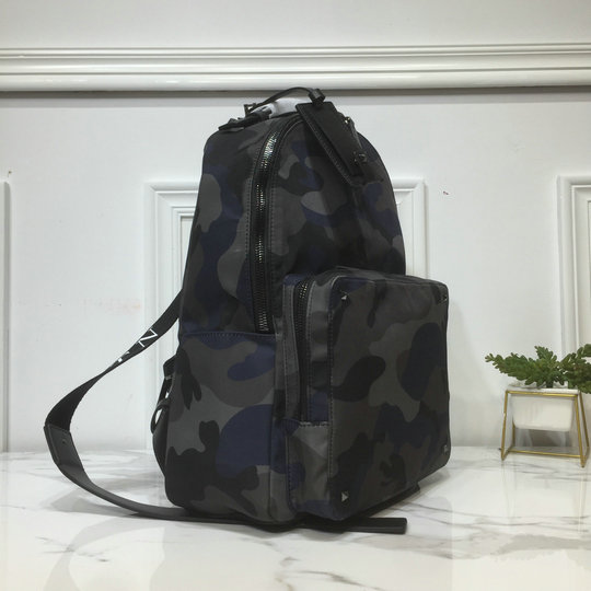 2019 Valentino Nylon Camouflage Medium Backpack Multicolor - Click Image to Close