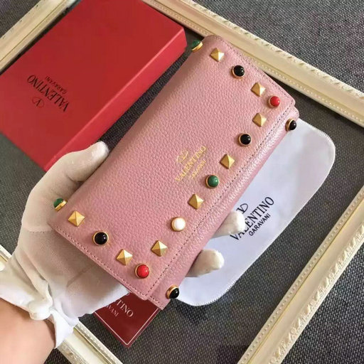 2016 New Valentino Rockstud Rolling Continental Wallet in Pink calfskin