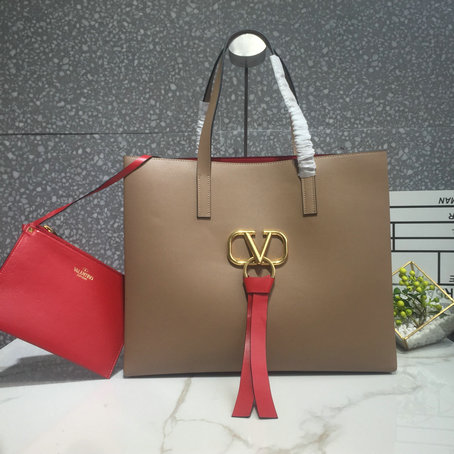 2019 Valentino Large E/W Vring Shopping Tote in Calf Leather