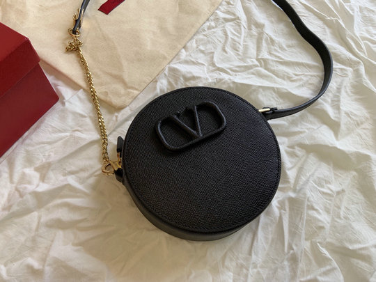 2020 Valentino Round VSling Shoulder Bag in black grained calfskin leather