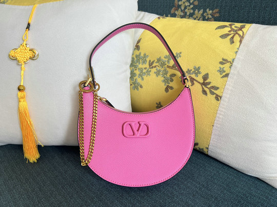 2022 Valentino VLogo Signature Hobo Bag in Pink Grainy Leather