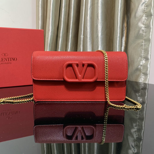 2022 Valentino VLogo Signature Wallet Red Grainy Calfskin