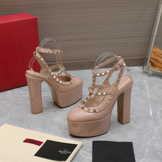 2023 Valentino Rockstud Platform Pump in Nude Patent Leather 155 mm - Click Image to Close