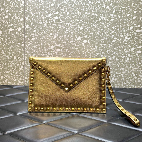 2023 Valentino Rockstud Calfskin Pouch in Gold - Click Image to Close