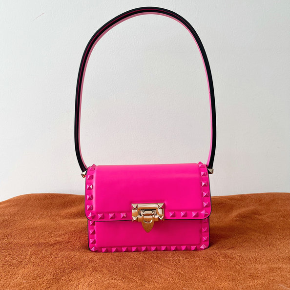 2023 Valentino Small Rockstud23 Shoulder Bag in Pink PP Smooth Calfskin - Click Image to Close