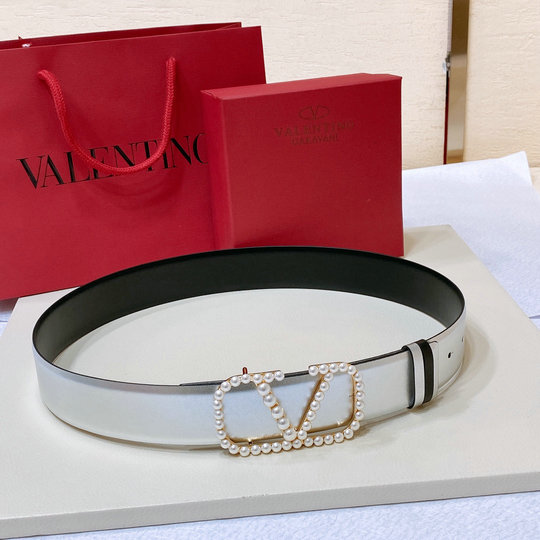 2023 Valentino VLogo Signature Reversible Belt in silver calfskin with pearls
