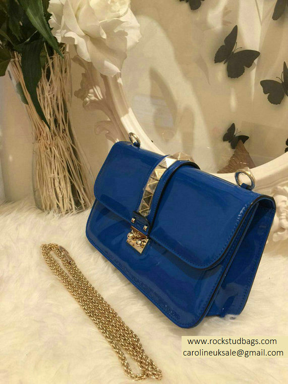 Valentino Royal Blue Rockstud Flap Medium Bag - Click Image to Close