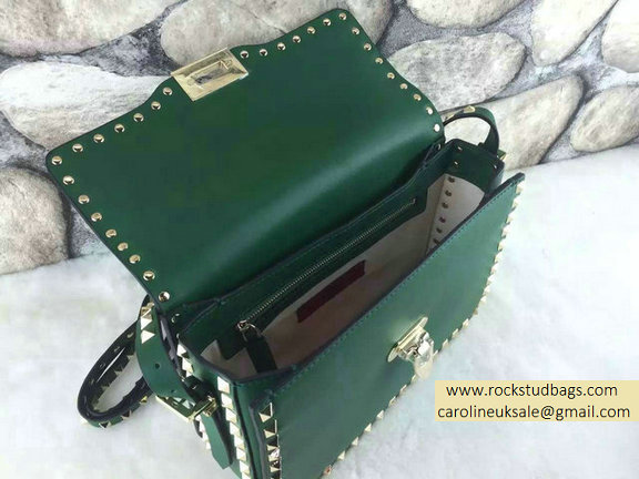 Valentino Rockstud Cross-Body Bag in Green Calfskin - Click Image to Close